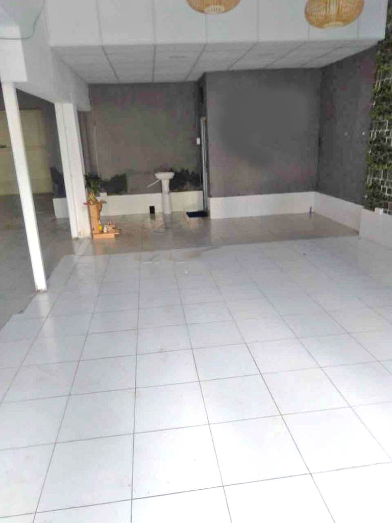 Cho thuê MC Mặt Tiền Đường Tú Xương P VTS Q3